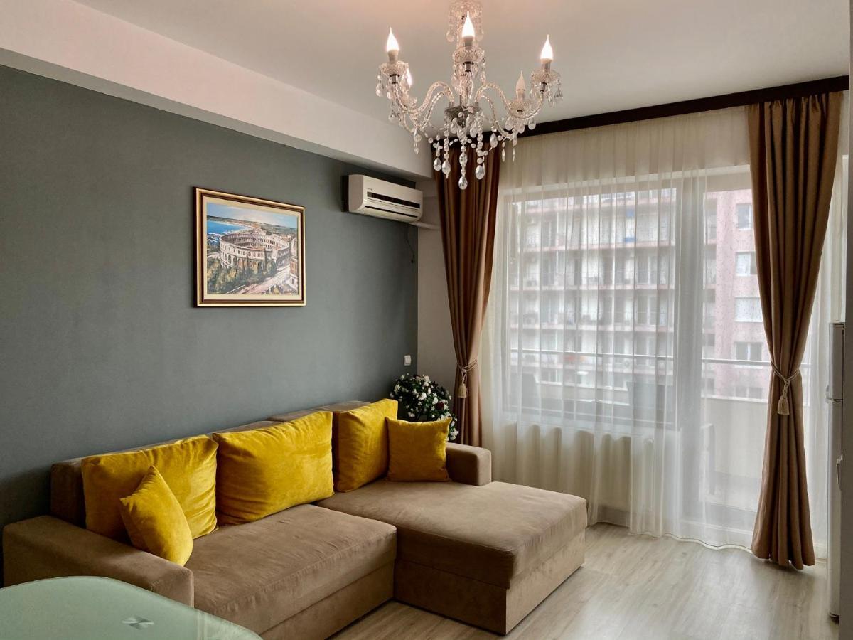 Valy Apartments Summerland Mamaia Esterno foto