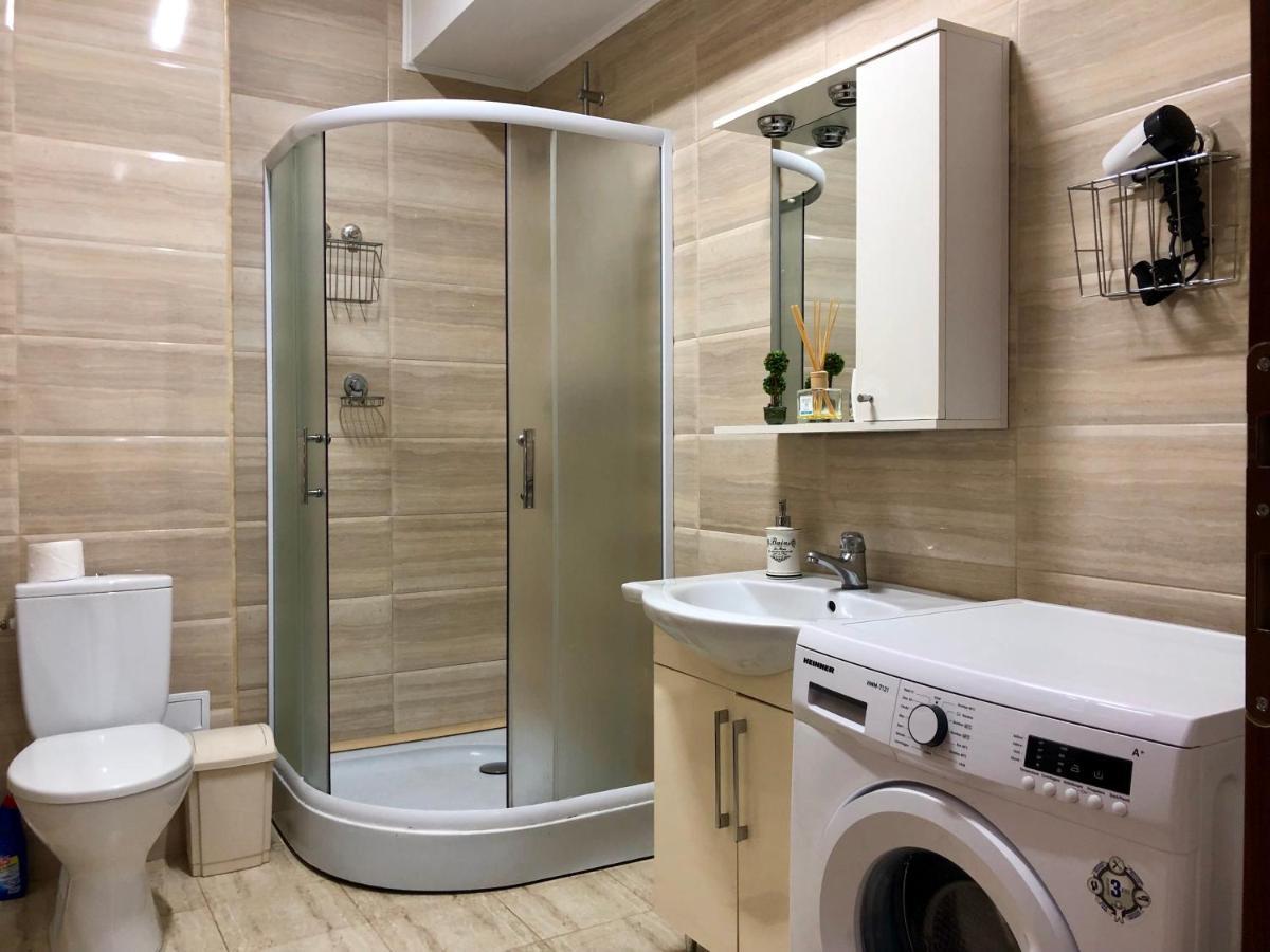 Valy Apartments Summerland Mamaia Esterno foto
