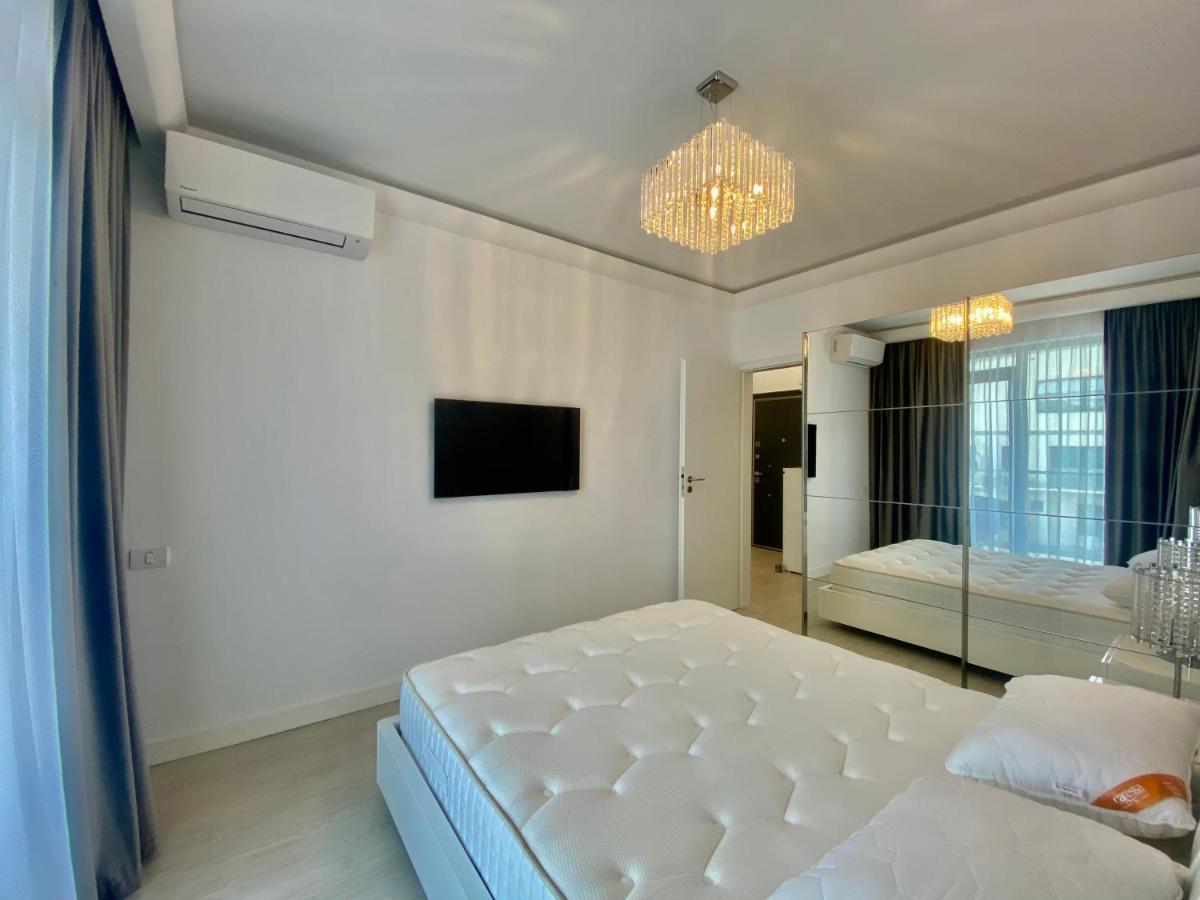 Valy Apartments Summerland Mamaia Esterno foto