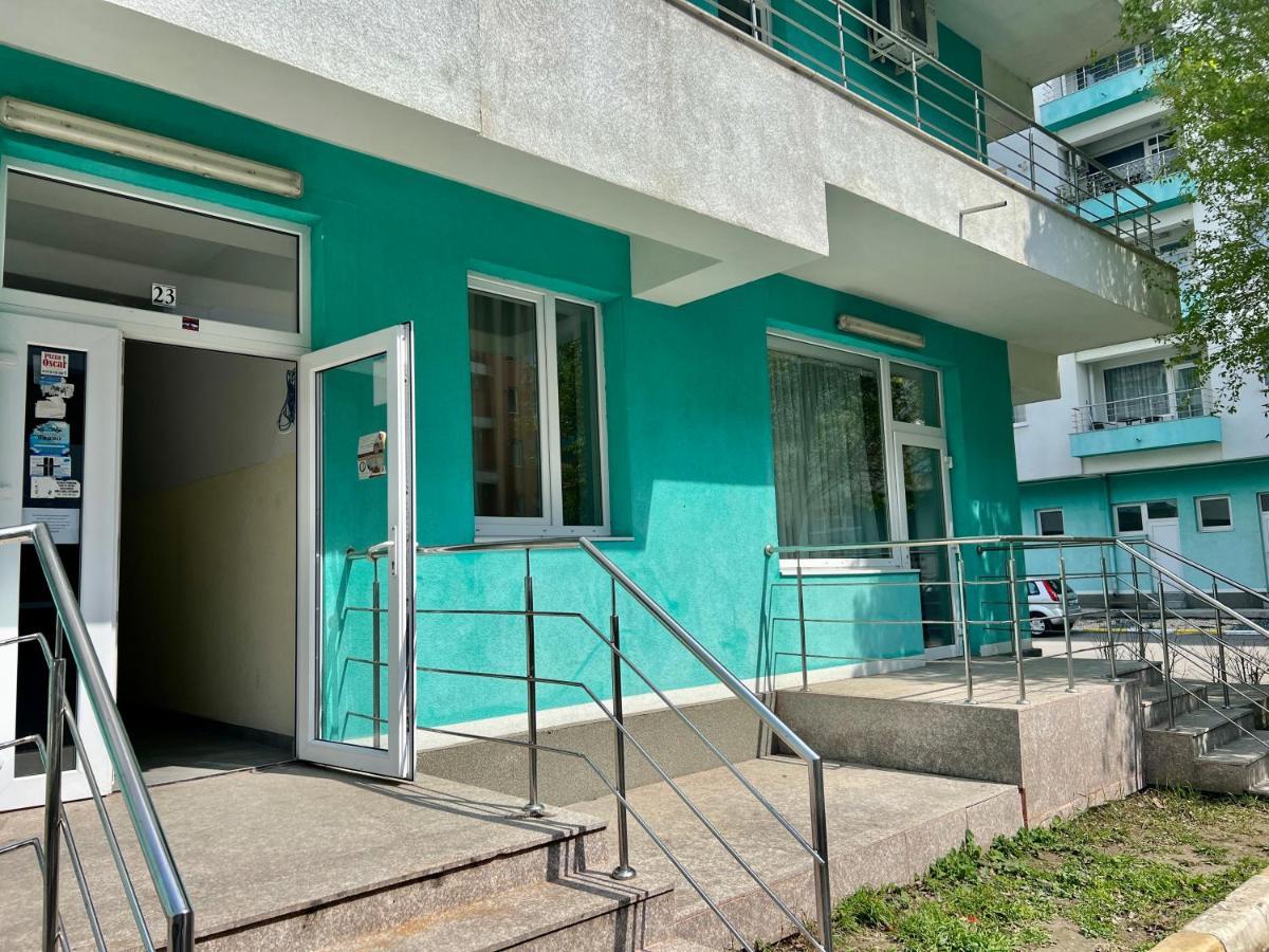 Valy Apartments Summerland Mamaia Esterno foto