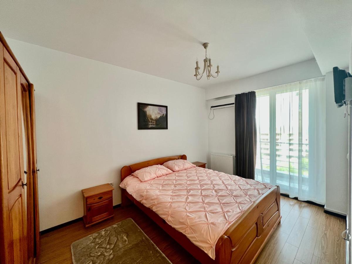 Valy Apartments Summerland Mamaia Esterno foto